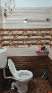 Bathroom Image of 1000 Sq.ft 1 RK Builder Floor for rent in Edappally Kochi for Rs. 15000