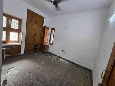 Bedroom Image of 1150 Sq.ft 3 BHK Apartment / Flat for sale in Patparganj New Delhi for Rs. 22500000
