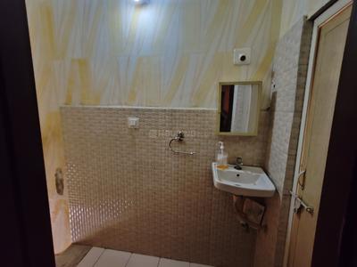 Bathroom Image of 846 Sq.ft 2 BHK Duplex for sale in Chanakyapuri Ahmedabad for Rs. 12500000