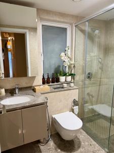 Image of 1752 Sq.ft 2 BHK Apartment / Flat for sale in DLF One Midtown, Karampura, New Delhi for Rs. 42500000