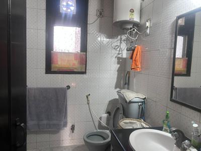 Bathroom Image of 1250 Sq.ft 2 BHK Apartment / Flat for sale in Sector 50 Noida for Rs. 16000000