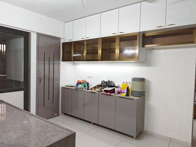Kitchen Image of 749 Sq.ft 2 BHK Apartment / Flat for rent in Shrikunj Sky, Sola Ahmedabad for Rs. 35000