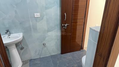 Image of 1250 Sq.ft 3 BHK Builder Floor for sale in Chirag Dilli, New Delhi for Rs. 10000000