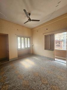 Bedroom Image of 1300 Sq.ft 3 BHK Independent House for rent in Keshtopur Kolkata for Rs. 15000