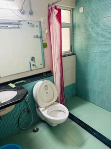 Bathroom Image of 1830 Sq.ft 3 BHK Apartment / Flat for rent in Bestech Park View Residences, Sector 66 Mohali for Rs. 65000