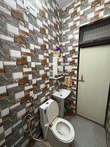 Bathroom Image of 450 Sq.ft 4 BHK Independent House for sale in Ballabhgarh Faridabad for Rs. 7000000