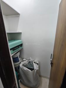 Image of 1500 Sq.ft 3 BHK Apartment / Flat for rent in Patparganj, New Delhi for Rs. 40000