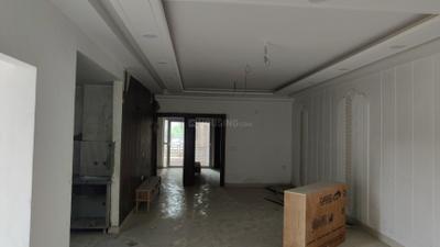 Living Room Image of 1800 Sq.ft 4 BHK Apartment / Flat for sale in Sector 102 Noida for Rs. 9650000