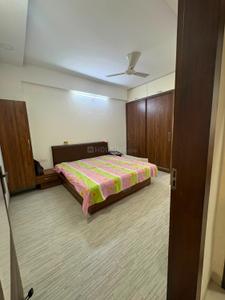 Bedroom Image of 2800 Sq.ft 3 BHK Apartment / Flat for rent in Tukoganj Indore for Rs. 120000