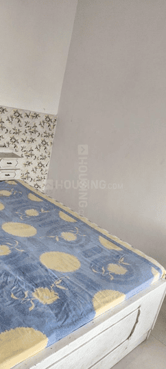 Green Apartments Bedroom 1