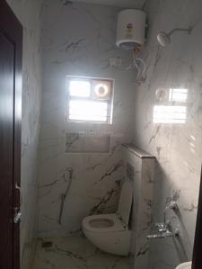 Bathroom Image of 1250 Sq.ft 2 BHK Apartment / Flat for rent in Thiruvanmiyur Chennai for Rs. 50000