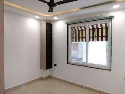 Bedroom Image of 650 Sq.ft 2 BHK Builder Floor for sale in Sector 8 Dwarka New Delhi for Rs. 11500000