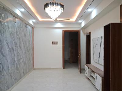 Living Room Image of 1500 Sq.ft 3 BHK Apartment / Flat for sale in Sector 73 Noida for Rs. 5300000