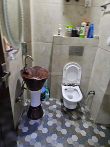Image of 1800 Sq.ft 4 BHK Builder Floor for sale in Model Town, New Delhi for Rs. 25900000