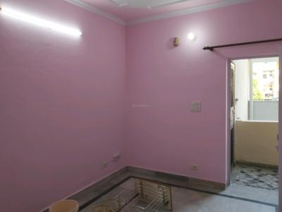 Living Room Image of 700 Sq.ft 2 BHK Apartment / Flat for sale in Paschim Vihar New Delhi for Rs. 7000000