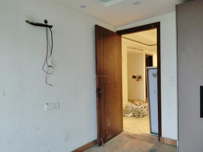 Bedroom Image of 1350 Sq.ft 3 BHK Apartment / Flat for sale in Satbari New Delhi for Rs. 12000000