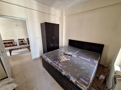 Bedroom Image of 800 Sq.ft 2 BHK Apartment / Flat for rent in Shree Vardhman Mantra, Sector 67 Gurgaon for Rs. 27000
