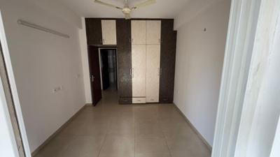 Bedroom Image of 1340 Sq.ft 3 BHK Apartment / Flat for rent in Gulshan Ikebana, Sector 143 Noida for Rs. 32000