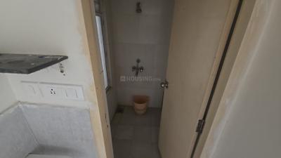Bathroom Image of 600 Sq.ft 1 BHK Apartment / Flat for sale in Godrej Garden City, Chandkheda Ahmedabad for Rs. 3475000