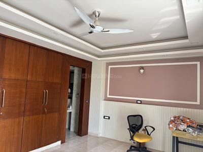 Bedroom Image of 2700 Sq.ft 4 BHK Builder Floor for sale in DLF Phase 2 Gurgaon for Rs. 45000000