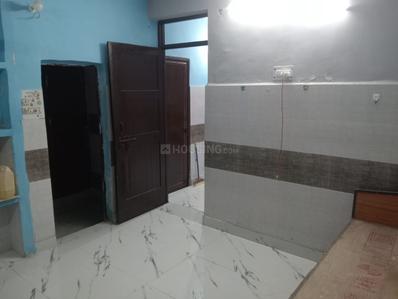 Bedroom Image of 1150 Sq.ft 2 BHK Independent House for rent in Sector 3 Noida for Rs. 18000