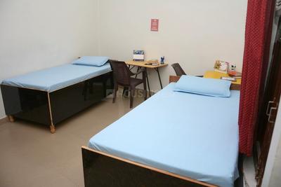 Bedroom Image of Zokr Mantra PG in Phase 2, Noida