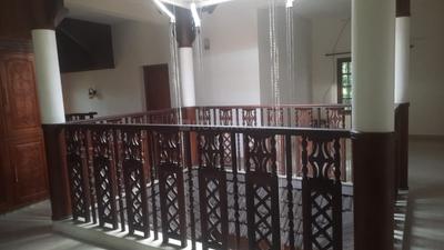 Balcony Image of 4500 Sq.ft 5 BHK Independent House for sale in Maradu Kochi for Rs. 30000000