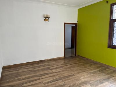 Bedroom Image of 1200 Sq.ft 3.5 BHK Independent House for sale in Sector 15 Noida for Rs. 37500000