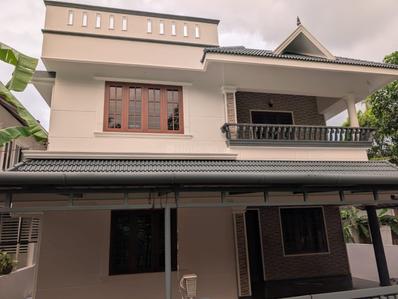 Image of 1850 Sq.ft 4 BHK Independent House for rent in Eroor, Kochi for Rs. 32000
