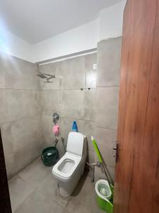 Bathroom Image of 1935 Sq.ft 3 BHK Apartment / Flat for rent in ICB Flora O Block, Gota Ahmedabad for Rs. 28000
