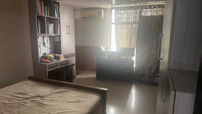 Bedroom Image of 2200 Sq.ft 3 BHK Apartment / Flat for sale in SKG The Merlin, Vasundhara Ghaziabad for Rs. 20000000