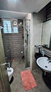 Image of 1350 Sq.ft 2 BHK Apartment / Flat for rent in Cunningham Apartment, Vasanth Nagar, Bengaluru for Rs. 110000