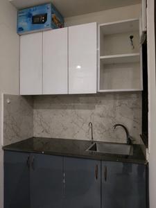 Kitchen Image of 650 Sq.ft 1 RK Builder Floor for rent in South City Floors 1, Sector 41 Gurgaon for Rs. 22000