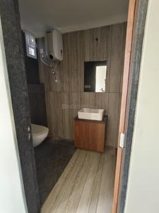 Bathroom Image of 1100 Sq.ft 3 BHK Builder Floor for rent in Bhayli Vadodara for Rs. 65000