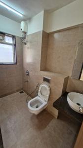 Bathroom Image of 1310 Sq.ft 3 BHK Apartment / Flat for rent in Godrej Central, Chembur Mumbai for Rs. 125000