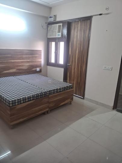 Sector 40 Bedroom 1