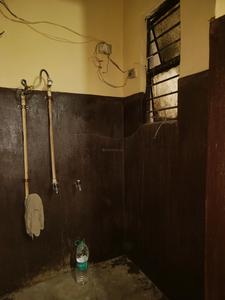 Common Bathroom Image of 650 Sq.ft 1 BHK Apartment / Flat for sale in DDA Om Apartment, Sector 14 Dwarka New Delhi for Rs. 8300000