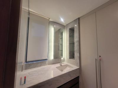 Bathroom Image of 4924 Sq.ft 4 BHK Villa for rent in Embassy Grove, Rustam Bagh Layout Bengaluru for Rs. 365000