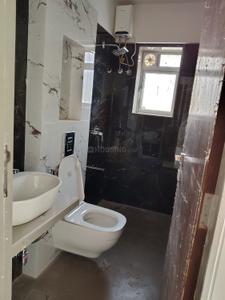 Bathroom Image of 572 Sq.ft 2 BHK Apartment / Flat for sale in Royal Altezza, Ghatkopar East Mumbai for Rs. 20000001