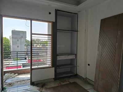 Bedroom Image of 1100 Sq.ft 3 BHK Apartment / Flat for sale in Shastri Nagar Ghaziabad for Rs. 6565333