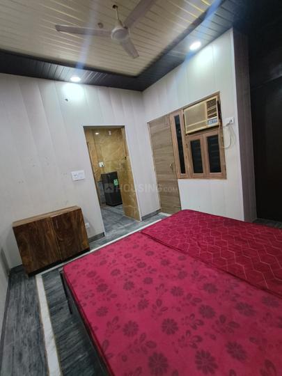 Saket Bedroom 1