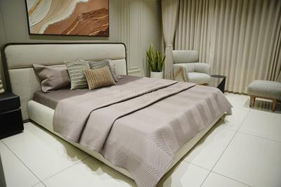 Bedroom Image of 3170 Sq.ft 4 BHK Apartment / Flat for rent in Swagat Agacia, Sargasan Gandhinagar for Rs. 70000