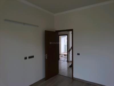 Bedroom Image of 1093 Sq.ft 2.5 BHK Builder Floor for sale in Central Flamingo Floors, Sector 32 Sohna for Rs. 12500000