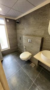 Bathroom Image of 1800 Sq.ft 3 BHK Apartment / Flat for rent in Alkapuri Vadodara for Rs. 18000