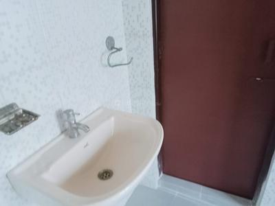 Bathroom Image of 1200 Sq.ft 2.5 BHK Apartment / Flat for sale in Teghoria Kolkata for Rs. 4000000