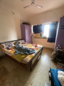 Bedroom Image of 960 Sq.ft 2 BHK Apartment / Flat for sale in Khar West Mumbai for Rs. 35000000