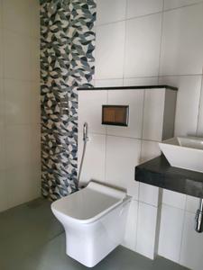 Common Bathroom Image of 589 Sq.ft 1.5 BHK Apartment / Flat for sale in Godrej Upavan, Bhiwandi Thane for Rs. 6700000