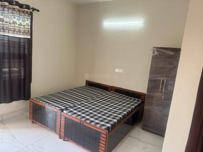 Bedroom Image of PG for Girls - LPS towers in Sector 71, Mohali