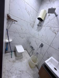 Bathroom Image of 2700 Sq.ft 4 BHK Villa for sale in Amraiwadi Ahmedabad for Rs. 15000000