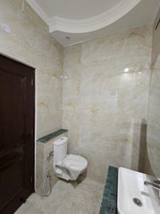 Image of 2200 Sq.ft 3 BHK Builder Floor for rent in Uday Park, New Delhi for Rs. 140000